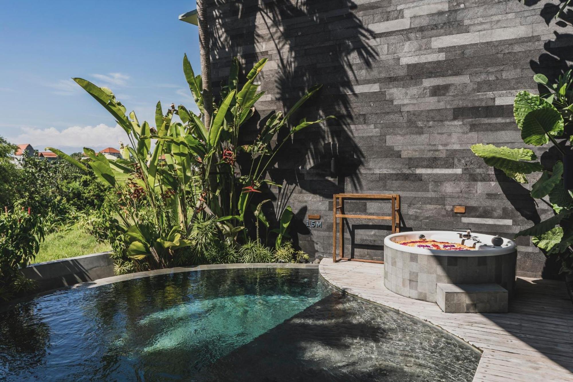 Astera Luxury Resort & Spa Canggu By Ini Vie Hospitality Екстер'єр фото